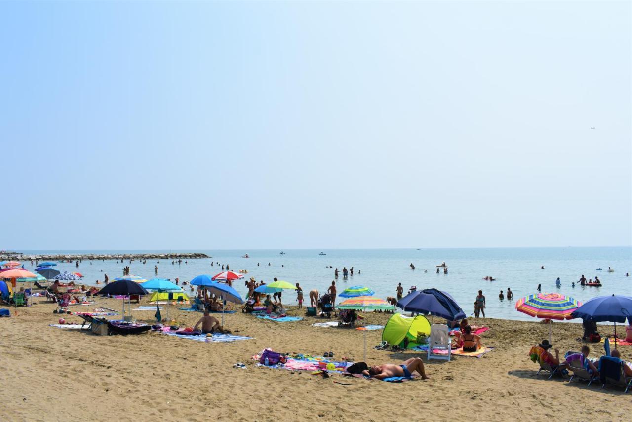 Adria Holiday Villaggio San Francesco Duna Verde Esterno foto